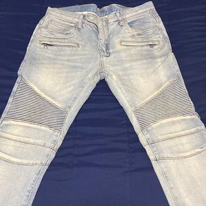 Biker Jeans